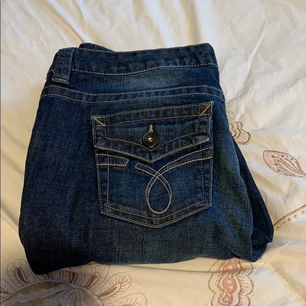 Jeans - Picture 2 of 3